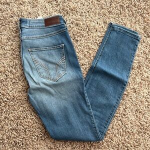 Hollister Stylish Blue Denim Women's Jeans